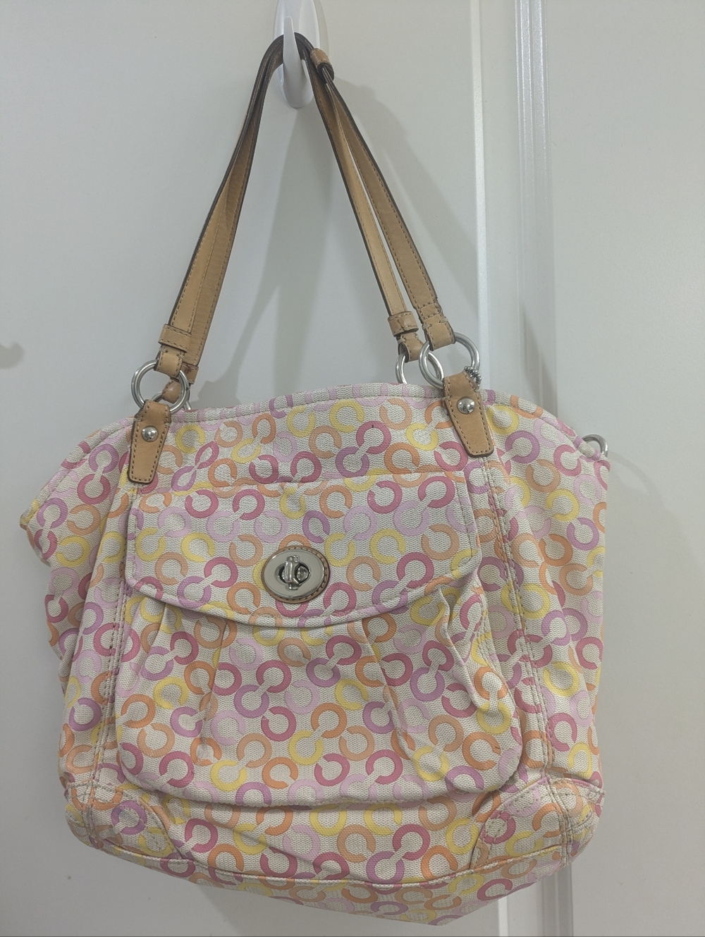 Coach Leah Signature Op Art Multicolor shopper Tote 13142